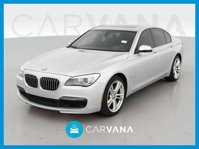 BMW 740i