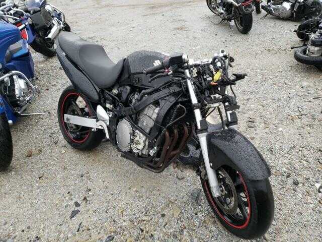 Suzuki GSX600F