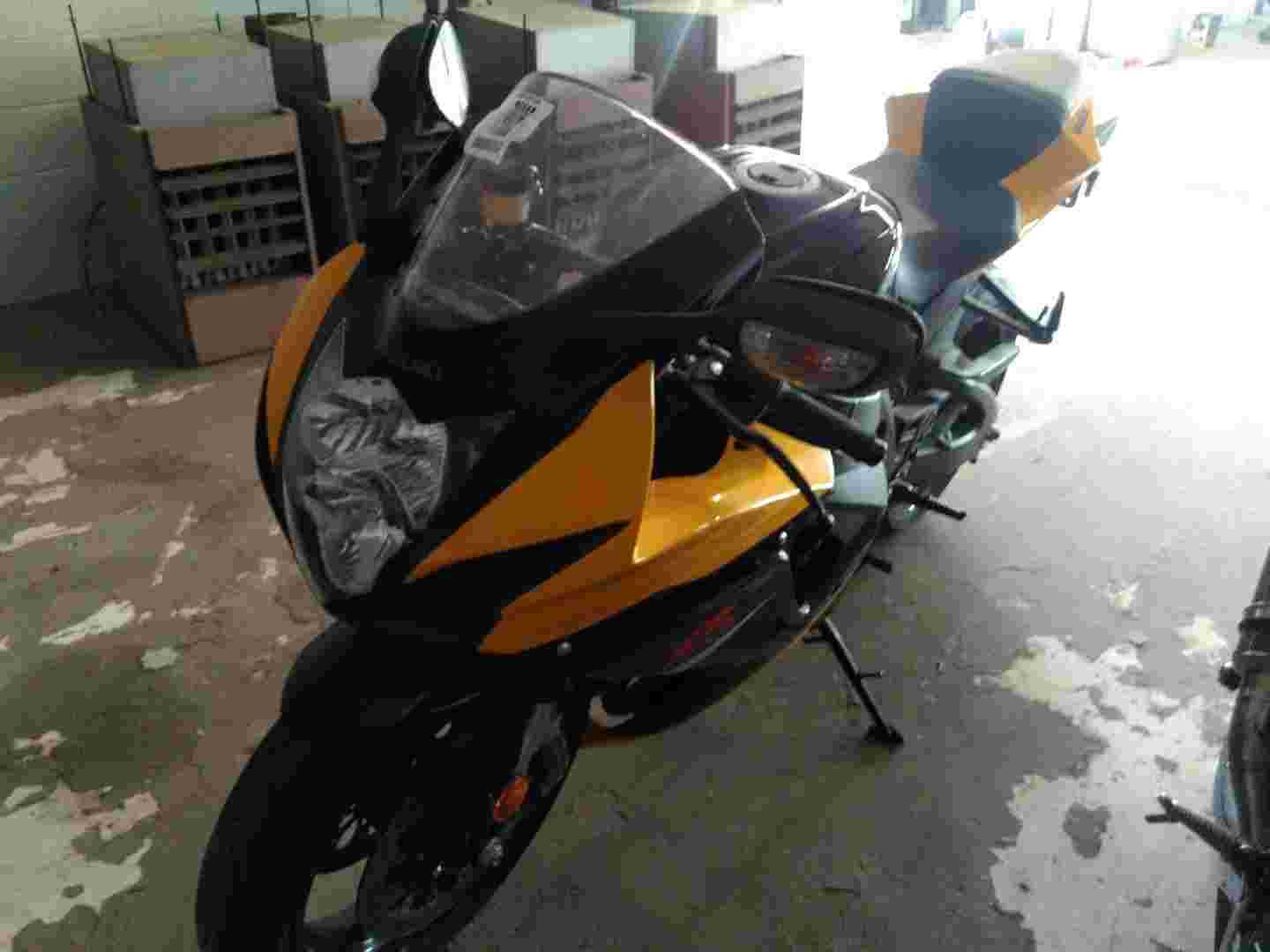 Suzuki GSX-R600L7
