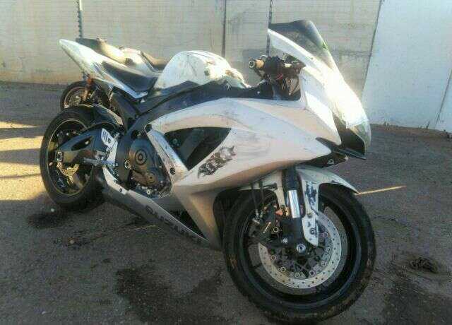 Suzuki GSX-R750
