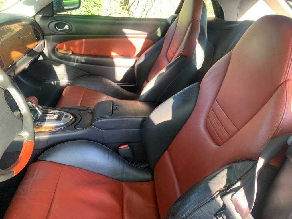 Jaguar XKR