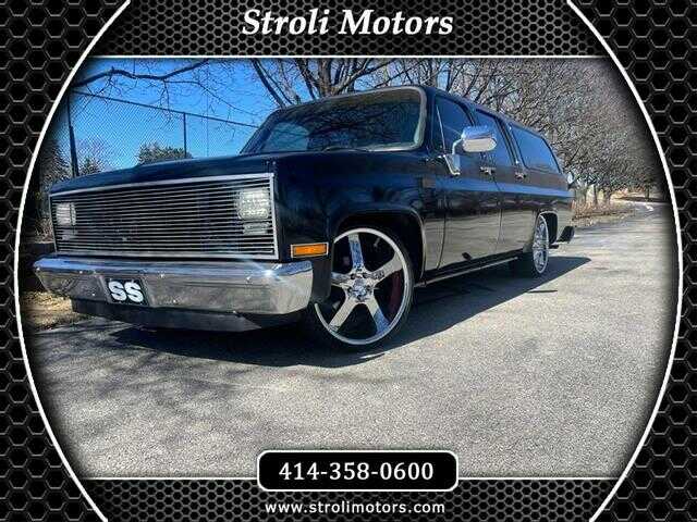 GMC Suburban