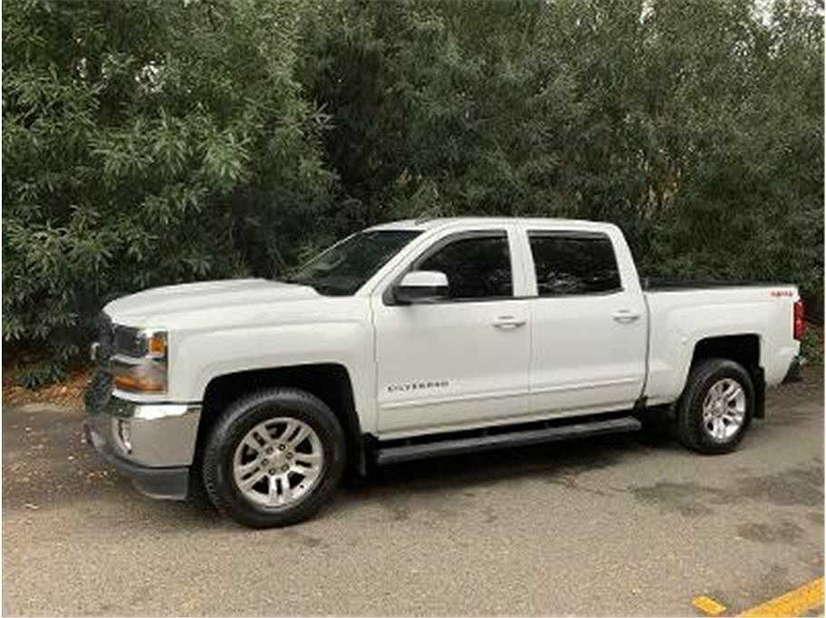 2017 CHEVROLET Silverado