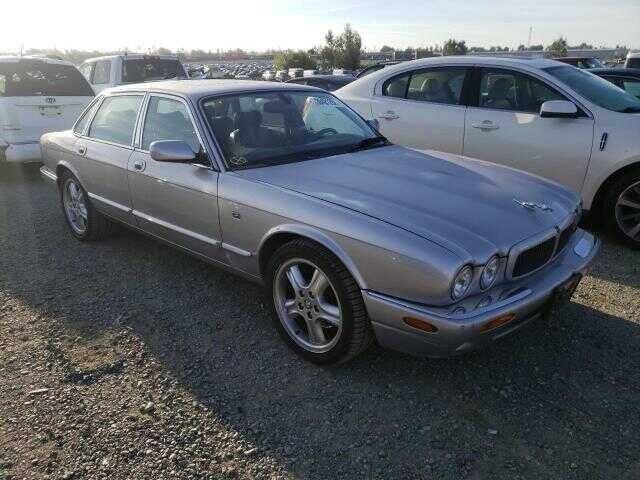 Jaguar XJ
