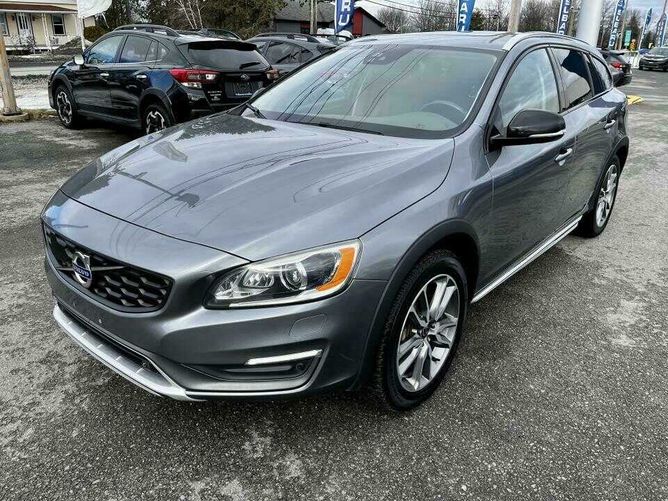 Volvo V60CC