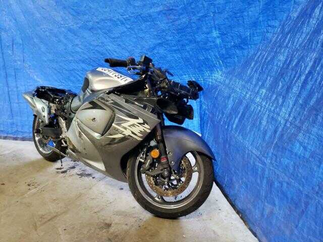 Suzuki GSX1300R