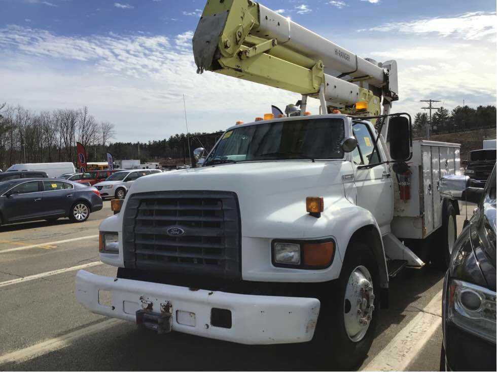 Ford F-800