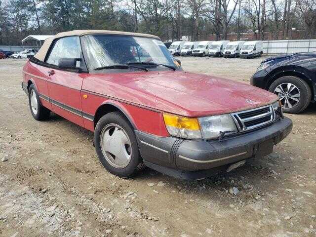Saab 900