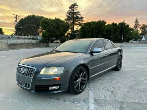 Audi S8