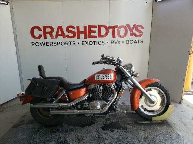 Honda VT1100C2 (SHADOW SABRE)