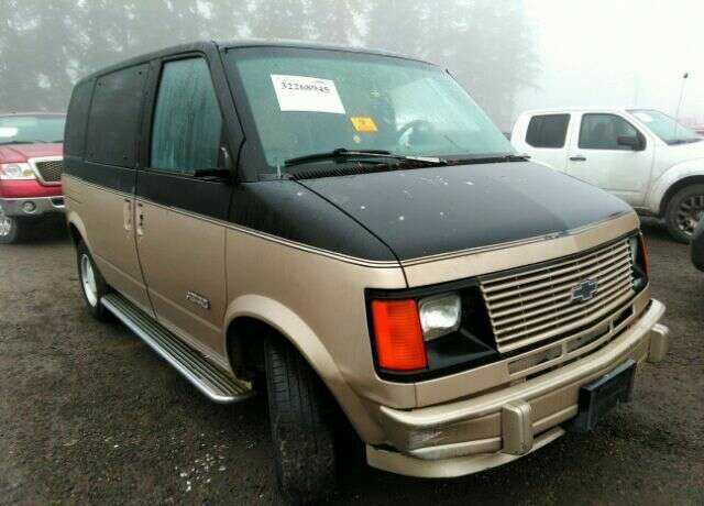Chevrolet Astro Van