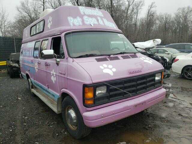 Dodge Ram Van