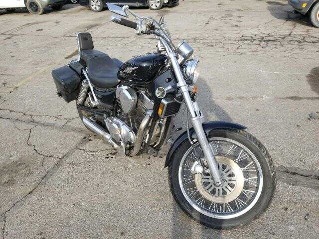 Suzuki VS1400