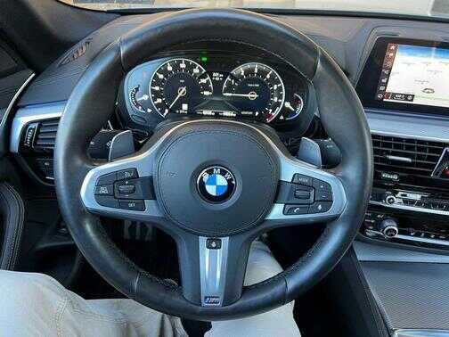 2018 BMW 530i