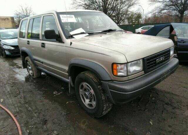 Isuzu Trooper