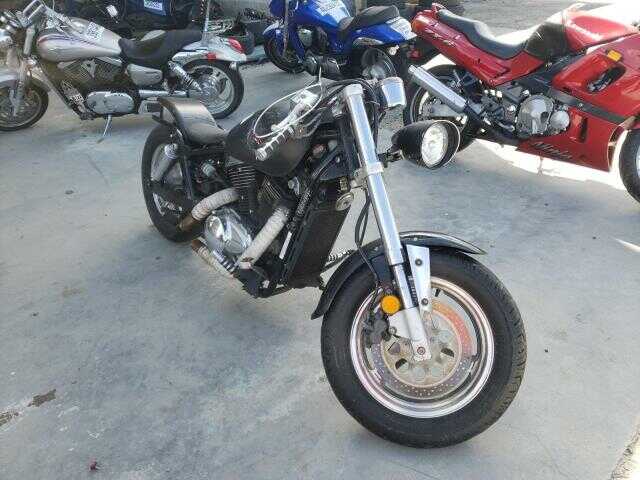 Suzuki VZ800K