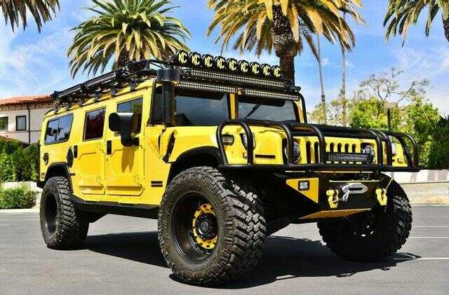 HUMMER H1