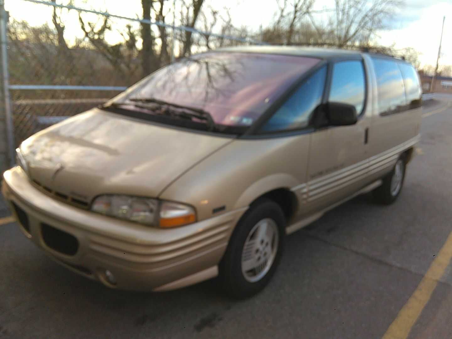 Pontiac Trans Sport