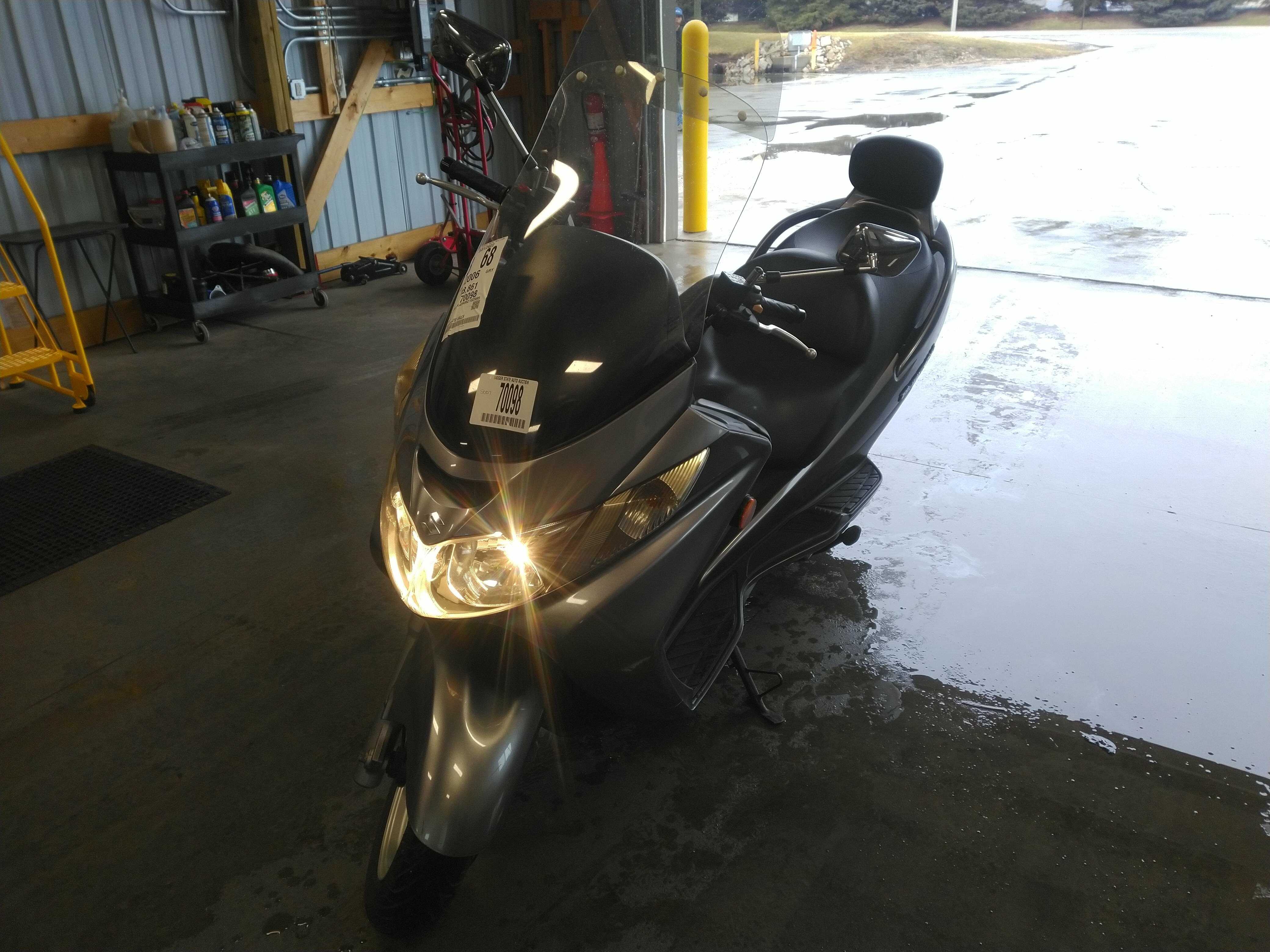Suzuki AN400 / AN400S