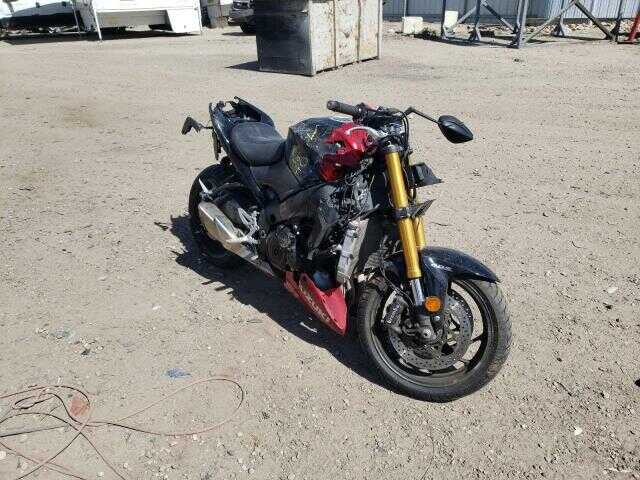 Suzuki GSX-S1000FA