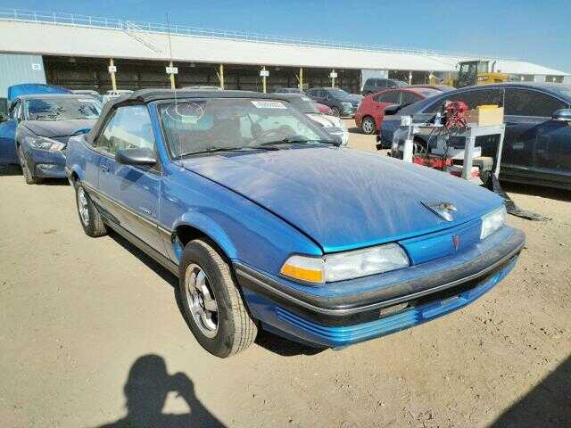 Pontiac Sunbird