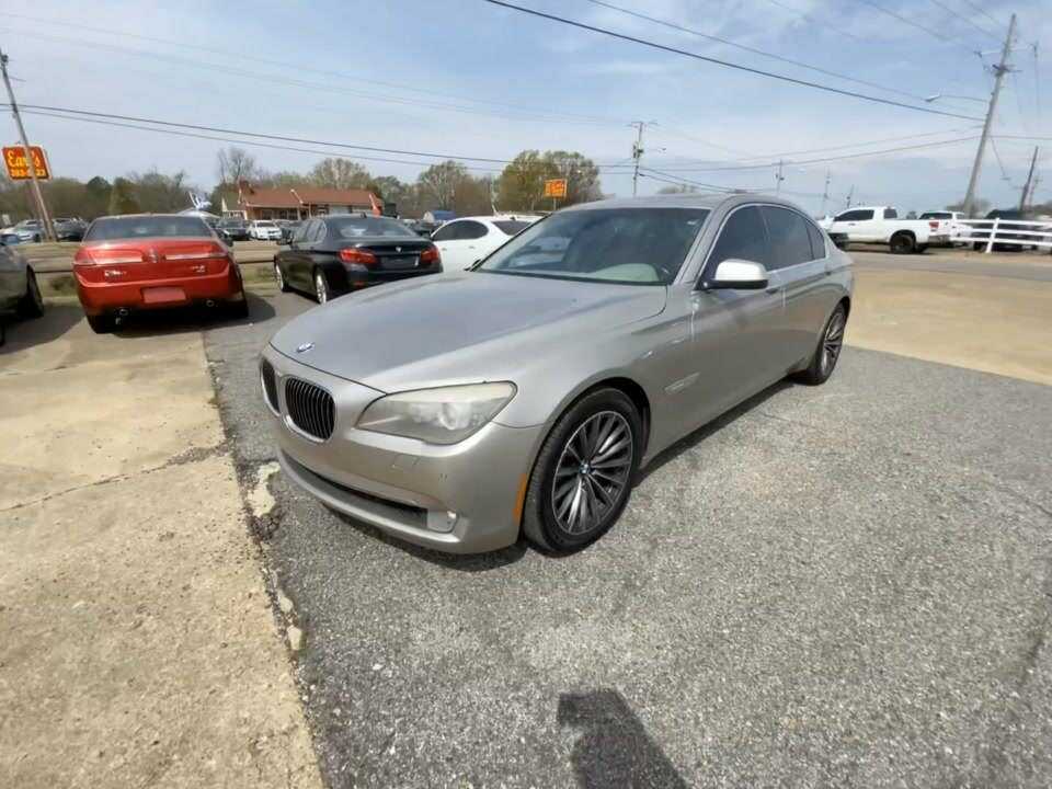 BMW 740Li