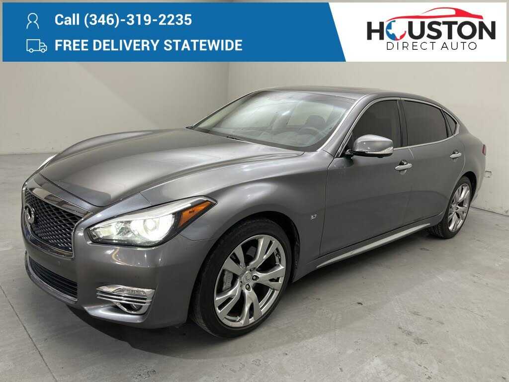 Infiniti Q70L