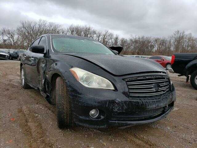 Infiniti M35h