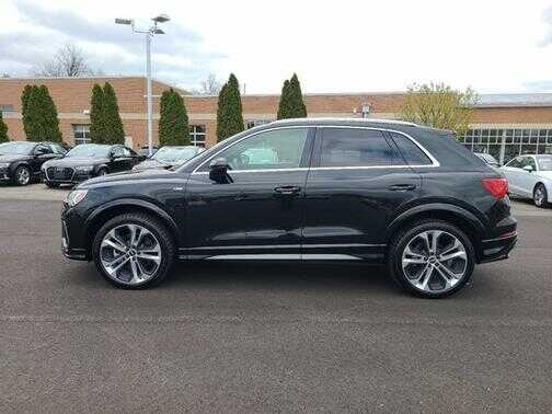 2021 Audi Q3