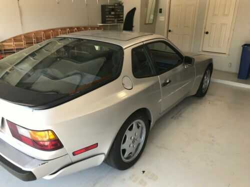 WP0AB2949MN410207