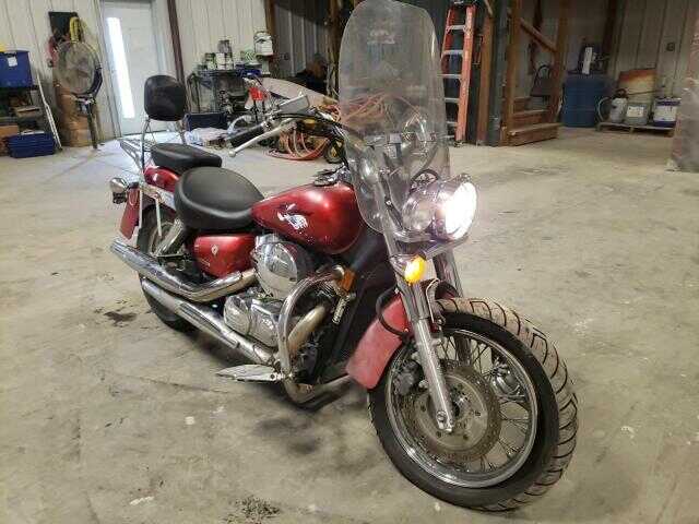 Honda VT750 (Shadow Aero)