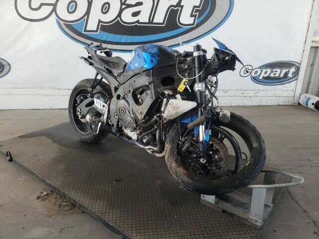 Suzuki GSX-R750