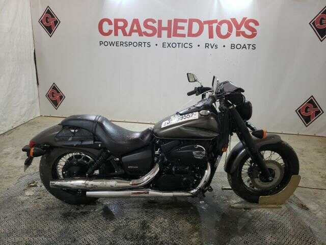 Honda VT750 (Shadow Phantom)