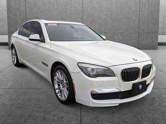 BMW 750i