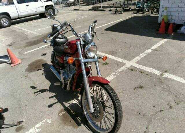 Suzuki VS800
