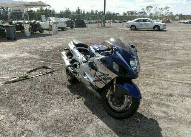 Suzuki GSX1300R
