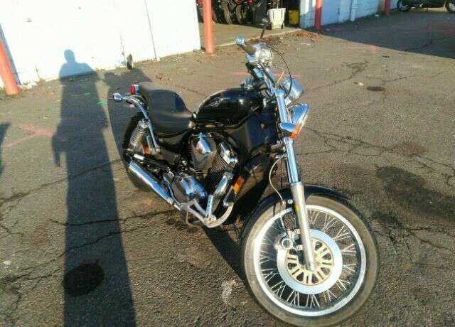 Suzuki VS800