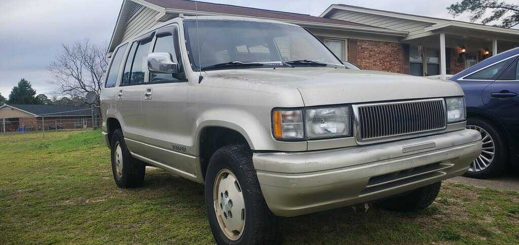 Isuzu Trooper