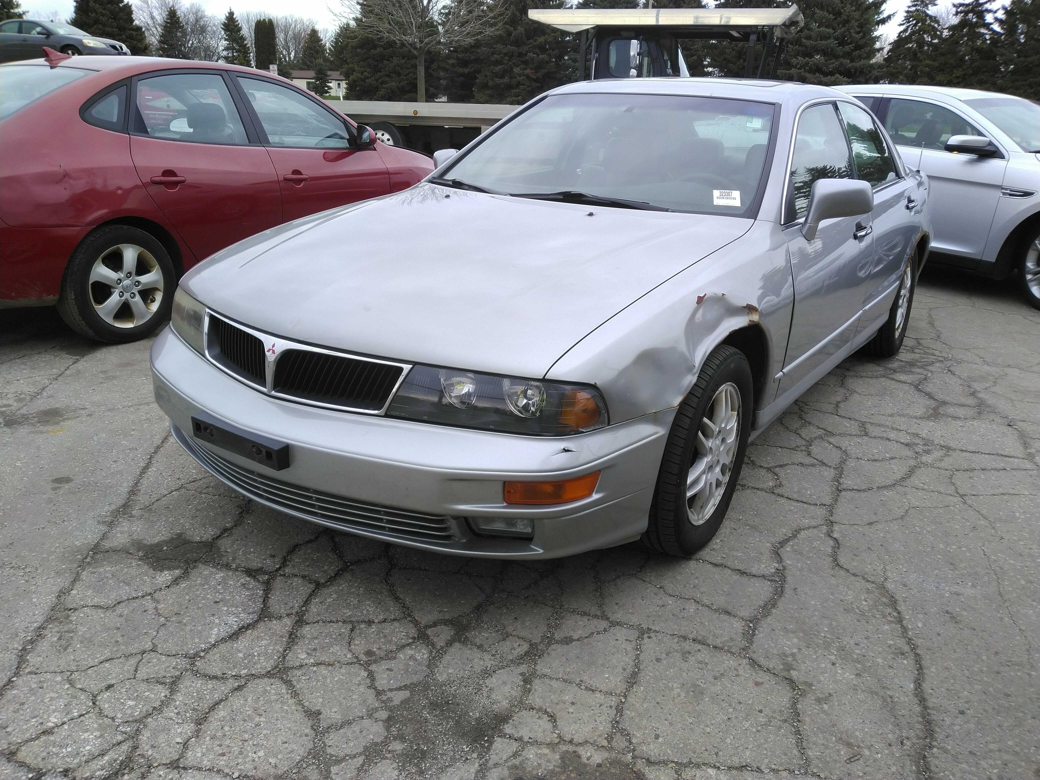 Mitsubishi Diamante