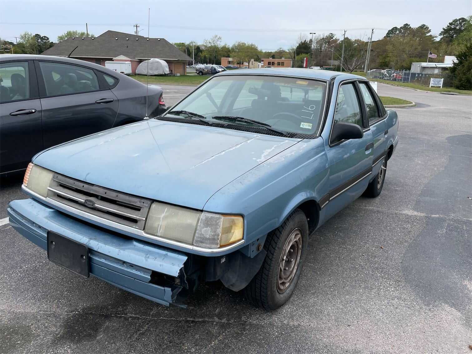 Ford Tempo
