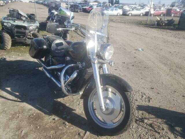 Honda VT1100C2 (SHADOW SABRE)