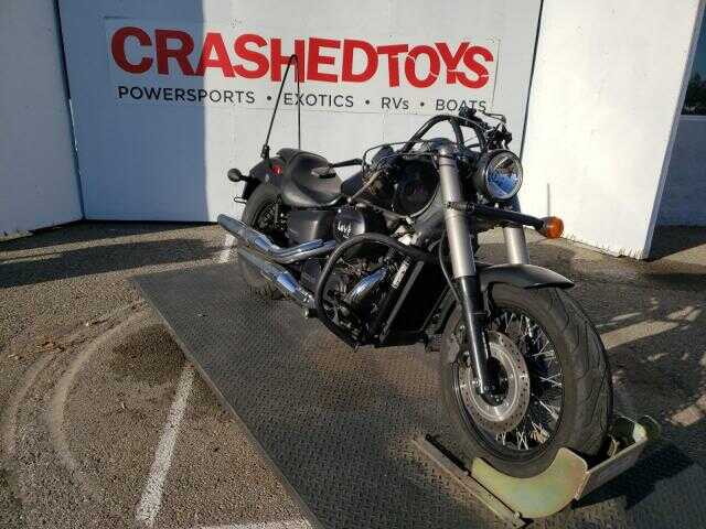 Honda VT750 (Shadow Phantom)