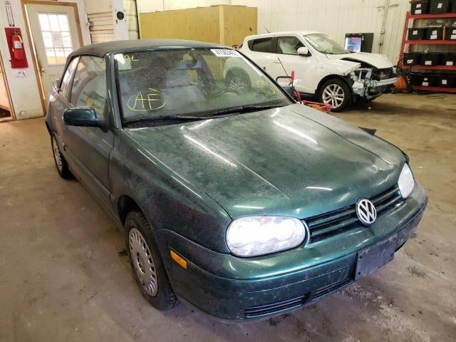 Volkswagen New Cabrio