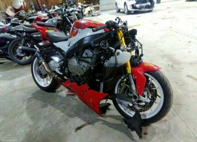 BMW S 1000 RR