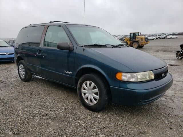 Nissan Quest