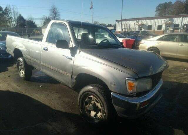 Toyota T100