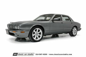 Jaguar XJR