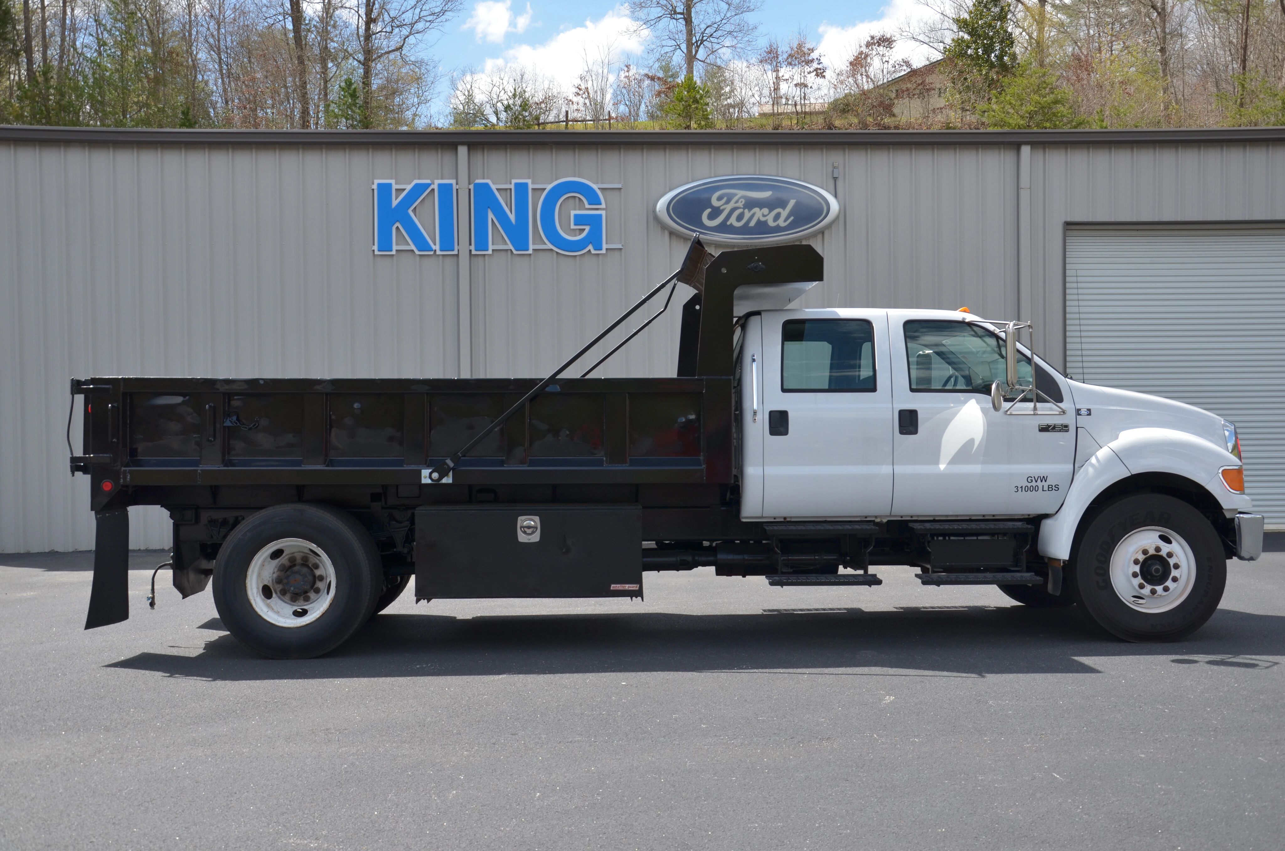 Ford F-750
