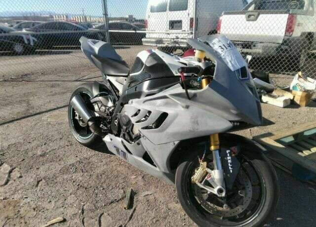 BMW S 1000 RR