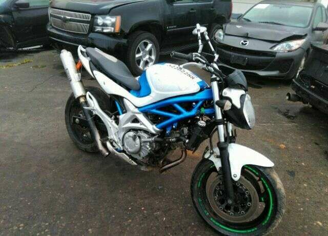 Suzuki SFV650
